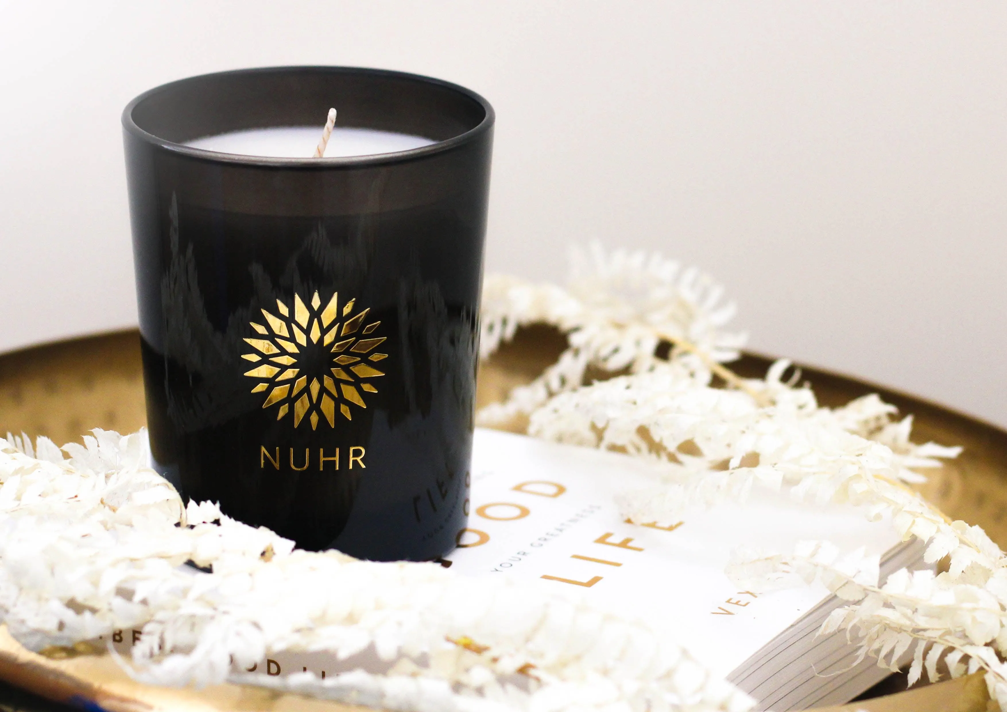 Oud Majestic Luxury Scented Candle by NUHR Home